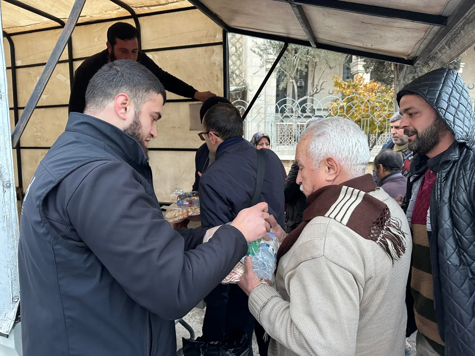 Water distribution in Syria